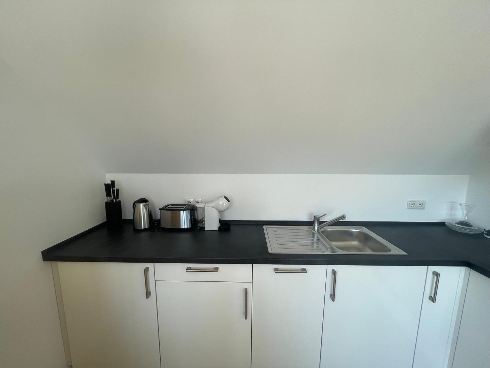 Rueckzugsort Im Rebenmeer Mit Terrasse, Grill & Parkplatz Venningen Exterior photo